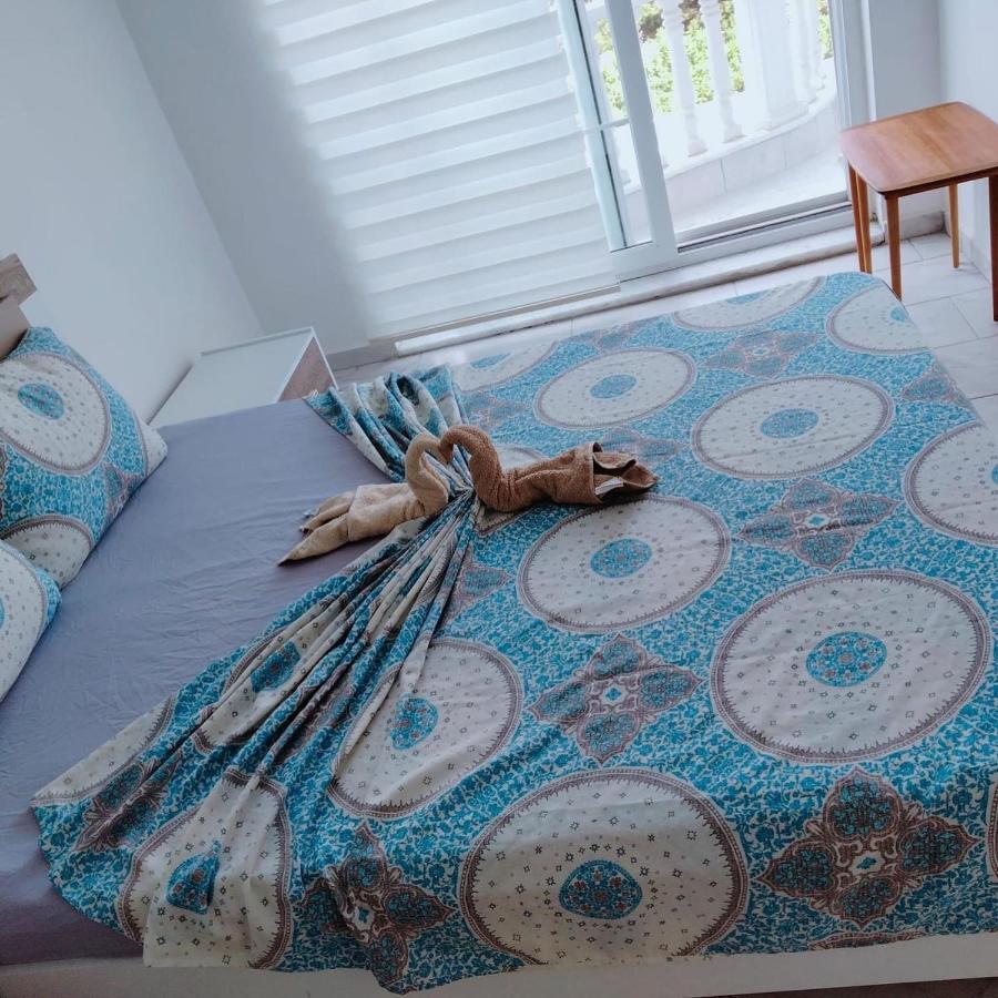 Belka Golf Delux Poolside Apartament *