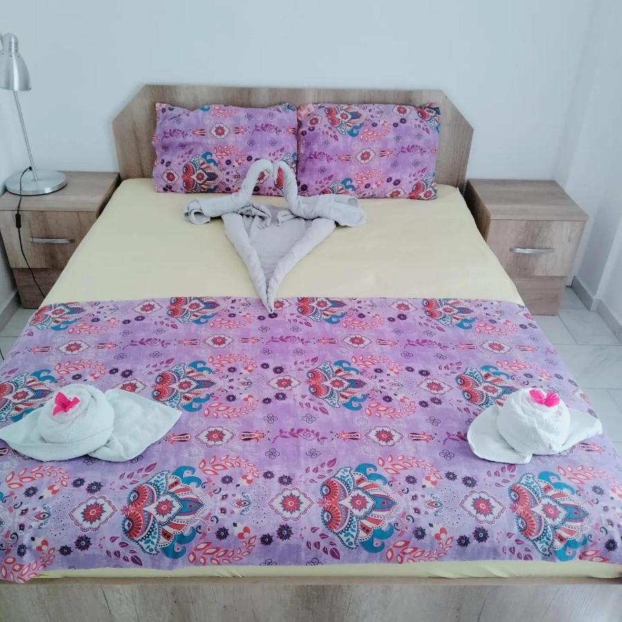 Belka Golf Delux Poolside Apartament *